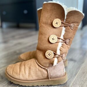 UGG tall tan classic “Eva” leather/ sheepskin lined boots